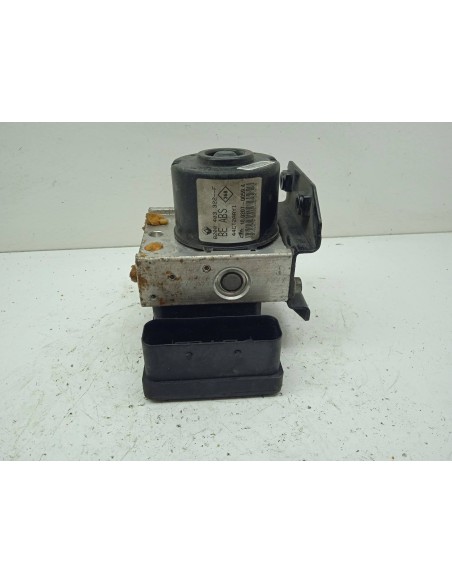 Recambio de abs para renault twingo 1.2 16v referencia OEM IAM 8200403322F  