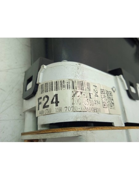 Recambio de pantalla multifuncion para hyundai matrix (fc) referencia OEM IAM 707008600H  