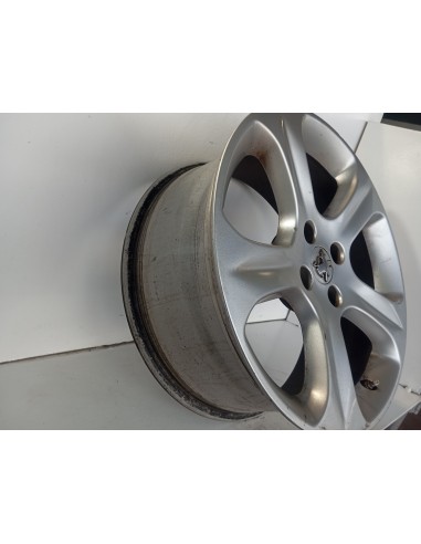 Recambio de llanta para peugeot 3008 sport pack referencia OEM IAM 9685121480  