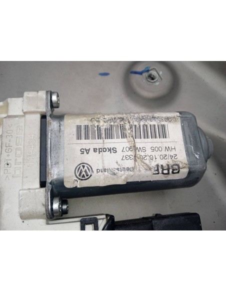 Recambio de elevalunas trasero derecho para skoda octavia berlina (1z3) 1.9 tdi referencia OEM IAM   