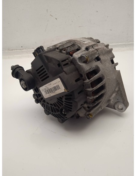 Recambio de alternador para kia cee´d 1.6 crdi cat referencia OEM IAM TG12C140  