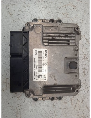 Recambio de centralita motor uce para kia cee´d 1.6 crdi cat referencia OEM IAM 381112A511  