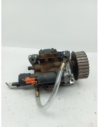 Recambio de bomba inyeccion para renault megane ii berlina 5p confort expression referencia OEM IAM 8200430599  