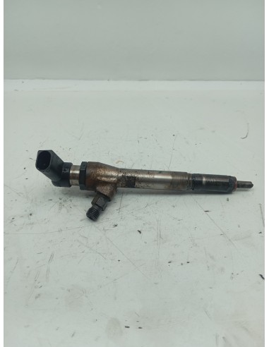Recambio de inyector para renault megane ii berlina 5p confort expression referencia OEM IAM 8200380253  