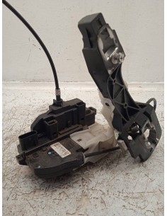 Recambio de cerradura puerta trasera izquierda para kia cee´d 1.4 cat referencia OEM IAM   
