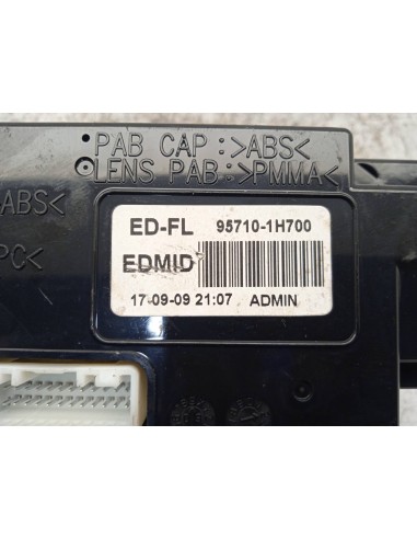 Recambio de pantalla multifuncion para kia cee´d 1.4 cat referencia OEM IAM 957101H700  