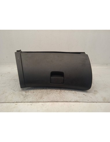 Recambio de guantera para kia cee´d 1.4 cat referencia OEM IAM 847601H050  