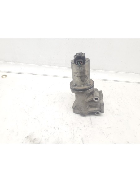 Recambio de valvula egr para kia rio 1.5 crdi referencia OEM IAM 284102A120  