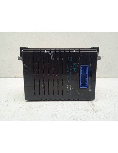 Recambio de pantalla multifuncion para opel astra h berlina 1.7 16v cdti referencia OEM IAM 13111163  