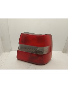 Recambio de piloto trasero derecho para volvo s70 berlina 2.4 turbo cat referencia OEM IAM 9151630  