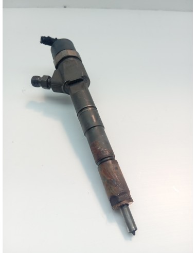 Recambio de inyector para opel insignia berlina cosmo referencia OEM IAM 0445110327  