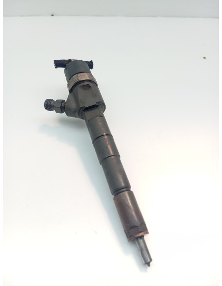 Recambio de inyector para opel insignia berlina cosmo referencia OEM IAM 0445110327  