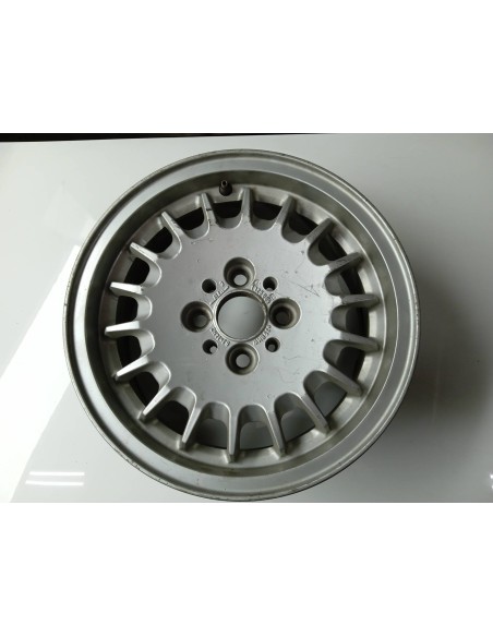 Recambio de llanta para bmw serie 3 berlina (e30) 1.8 referencia OEM IAM 1125688  