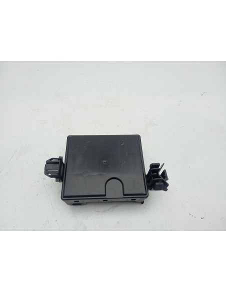 Recambio de modulo electronico para mazda 2 lim. () luxury referencia OEM IAM D10A675Z0B  