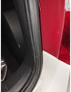 Recambio de gomas contorno puerta para skoda fabia (5j2 ) 1.2 referencia OEM IAM 5J6827705C MALETERO  2