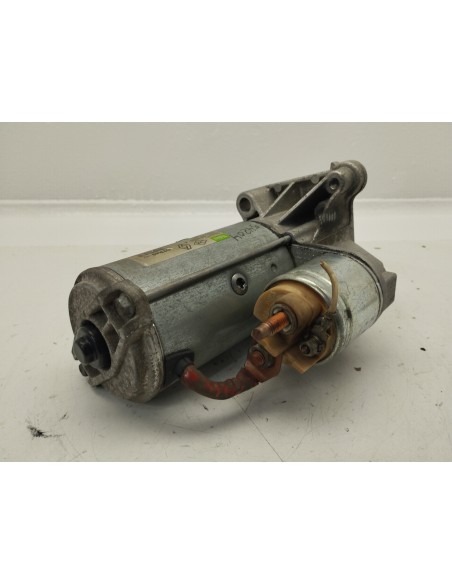 Recambio de motor arranque para renault megane ii familiar expression confort referencia OEM IAM 8200331251  