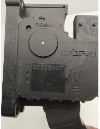 Recambio de potenciometro pedal para alfa romeo mito (145) junior referencia OEM IAM 55702020  