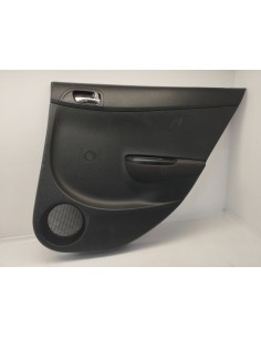 Recambio de guarnecido puerta trasera derecha para hyundai i20 1.2 cat referencia OEM IAM 833021J011NAC  