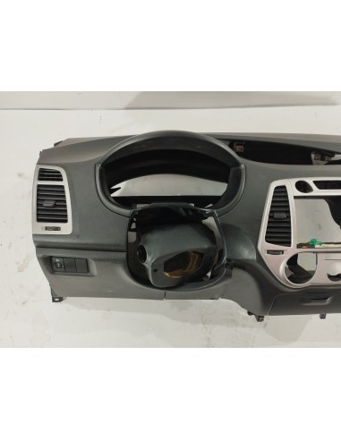 Recambio de salpicadero para hyundai i20 1.2 cat referencia OEM IAM 847104P0009P  