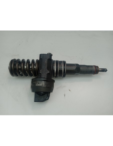 Recambio de inyector para seat ibiza (6l1) hit referencia OEM IAM 038130073AG  