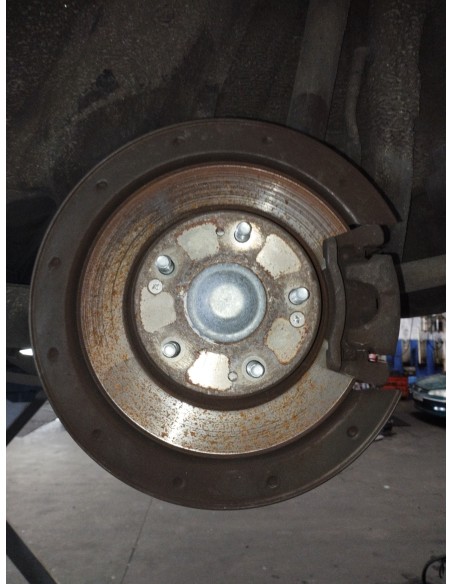 Recambio de mangueta trasera izquierda para honda civic berlina 5 (fk) 1.8 executive referencia OEM IAM   