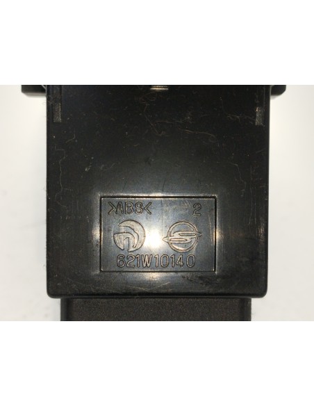 Recambio de mando multifuncion para ssangyong rodius 2.7 turbodiesel cat referencia OEM IAM 621W10140  