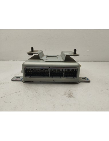 Recambio de modulo electronico para ssangyong rodius 2.7 turbodiesel cat referencia OEM IAM 8716121101  