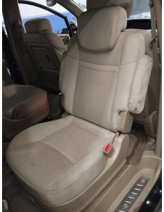 Recambio de asientos trasero derecho para ssangyong rodius 2.7 turbodiesel cat referencia OEM IAM  TELA BEIGE 