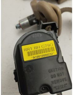 Recambio de cinturon seguridad trasero derecho para ssangyong rodius 2.7 turbodiesel cat referencia OEM IAM RR1RHG790   2