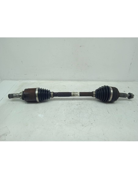 Recambio de transmision delantera izquierda para renault megane iii berlina 5 p expression referencia OEM IAM 8200847584  