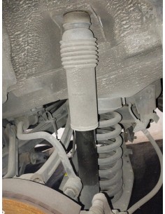 Recambio de amortiguador trasero izquierdo para ssangyong rodius 2.7 turbodiesel cat referencia OEM IAM 4530121101  