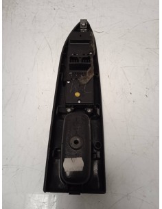Recambio de mando elevalunas delantero izquierdo para toyota avensis berlina (t 22) 2.0 turbodiesel cat referencia OEM IAM 74232 2