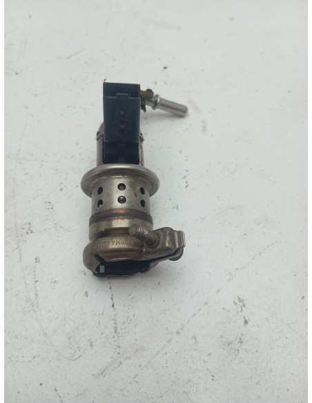 Recambio de inyector para peugeot 3008 referencia OEM IAM 9802763880 ADBLUE 