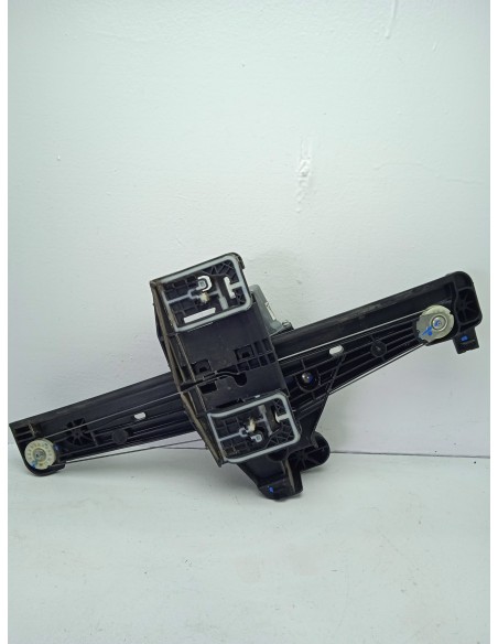Recambio de elevalunas trasero derecho para opel corsa f edition referencia OEM IAM 982904558000  