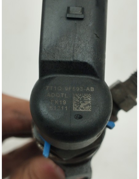 Recambio de inyector para ford transit connect (tc7) furgón (2006) referencia OEM IAM 7T1Q9F593AB  