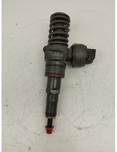 Recambio de inyector para volkswagen polo (9n1) highline referencia OEM IAM 045130073T  