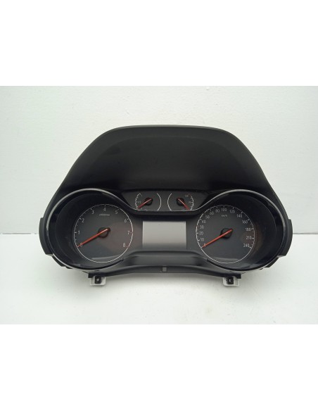 Recambio de cuadro instrumentos para opel corsa f edition referencia OEM IAM 9831576180  