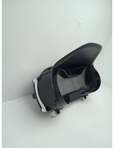 Recambio de cuadro instrumentos para opel corsa f edition referencia OEM IAM 9831576180  