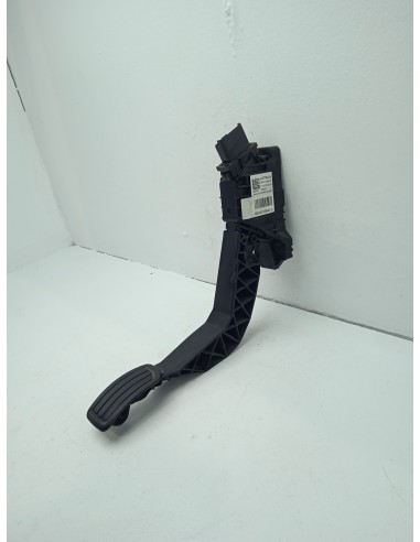 Recambio de potenciometro pedal para opel corsa f edition referencia OEM IAM 9827704480  