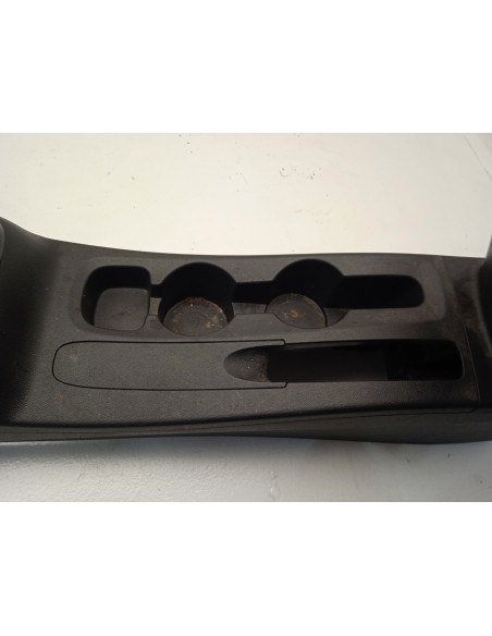 Recambio de apoyabrazos central para opel corsa f edition referencia OEM IAM 9829535180  