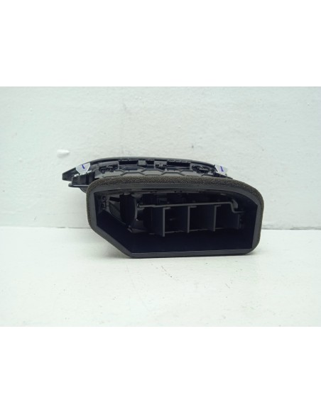 Recambio de aireador derecho para opel corsa f edition referencia OEM IAM 545326626  