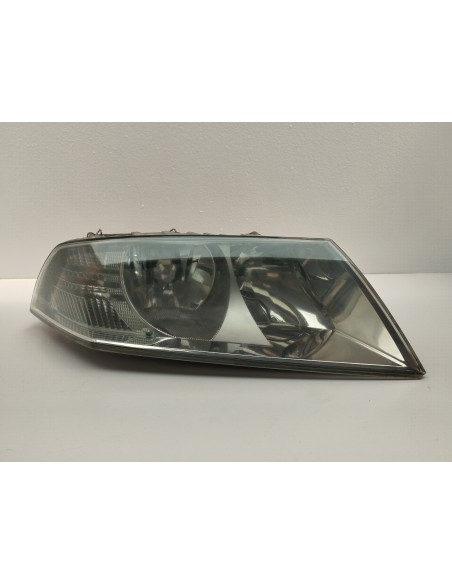 Recambio de faro derecho para skoda octavia berlina (1z3) 2.0 tdi referencia OEM IAM 1Z1941016  