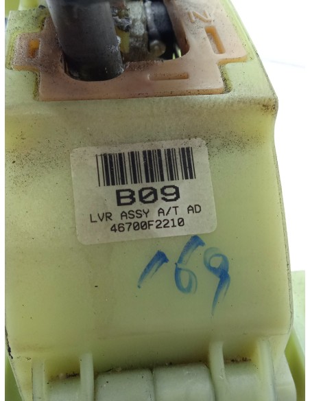 Recambio de palanca cambio para hyundai ioniq tecno hybrid referencia OEM IAM 46701F2140 AUTOMATICO 