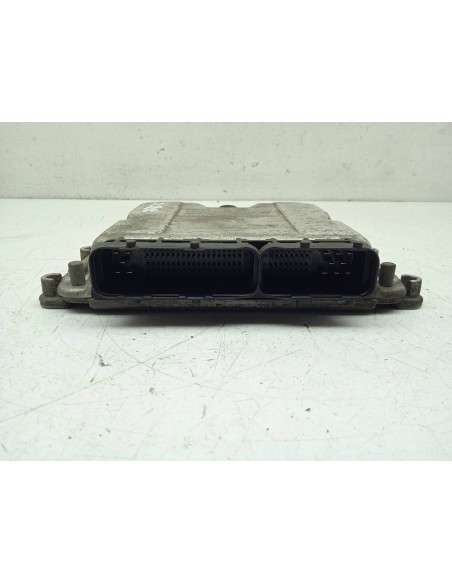 Recambio de centralita motor uce para chrysler voyager (rg) 2.5 crd cat referencia OEM IAM 0281012275  