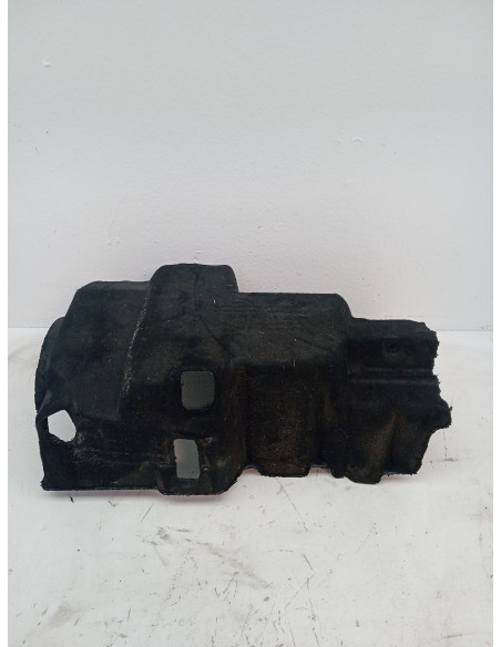Recambio de cubrecarter para land rover discovery sport se referencia OEM IAM GJ326B771DC  