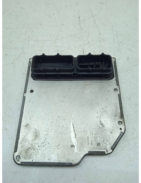Recambio de centralita motor uce para gmc cadillac srx referencia OEM IAM 5WK33520DP  
