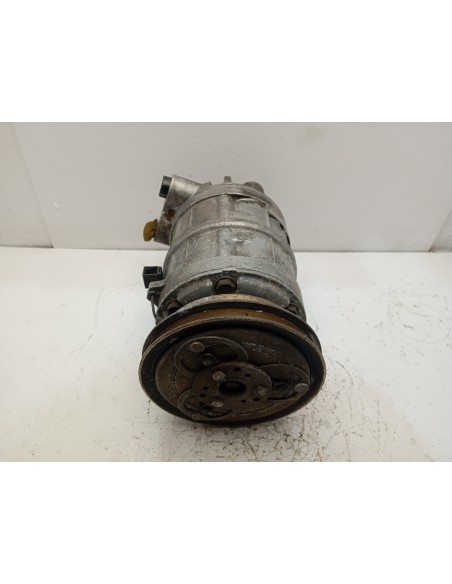 Recambio de compresor aire acondicionado para nissan vanette cargo 2.3 diesel referencia OEM IAM 926008C820  