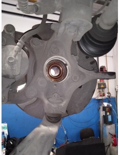 Recambio de mangueta delantera derecha para hyundai ioniq tecno hybrid referencia OEM IAM 51716   2
