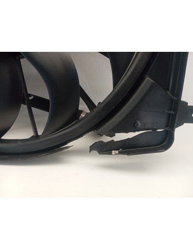 Recambio de electroventilador para jaguar e-pace se referencia OEM IAM GJ328C607BC REBAJADO 