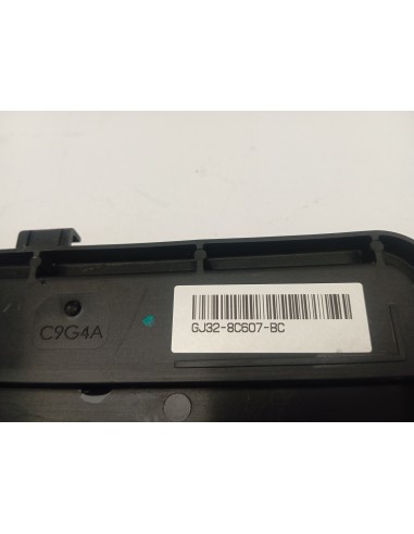 Recambio de electroventilador para jaguar e-pace se referencia OEM IAM GJ328C607BC REBAJADO 